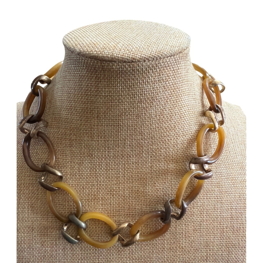 Talbots Chunky Resin Link Necklace Gold Tone Statement 1892 Lyering Neutral